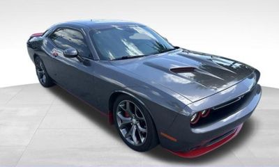 2015 Dodge Challenger SXT