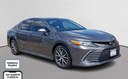 2022 Toyota Camry XLE