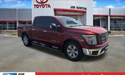 2019 Nissan Titan SV