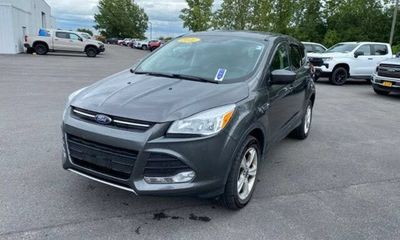 2016 Ford Escape SE