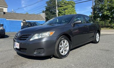 2011 Toyota Camry LE
