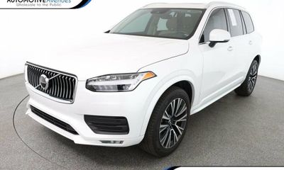 2022 Volvo XC90 Momentum Excl S60