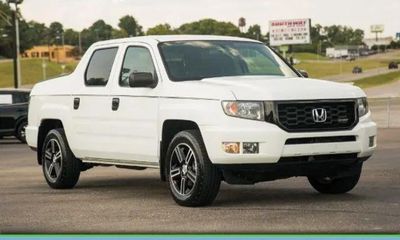 2014 Honda Ridgeline Sport
