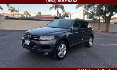 2013 Volkswagen Touareg V6 FSI TDI