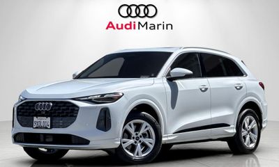 2025 Audi Q5 Quattro Premium