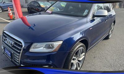 2014 Audi SQ5 Premium Plus