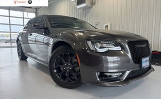 2022 Chrysler 300 Touring L