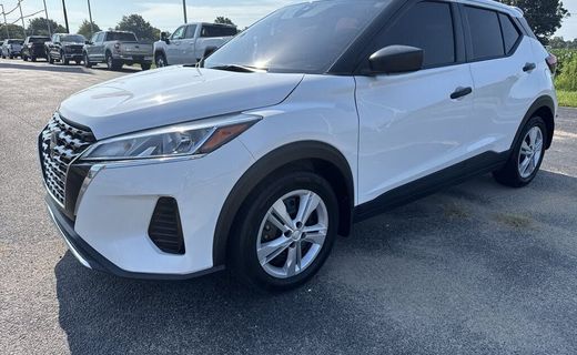 2023 Nissan Kicks S