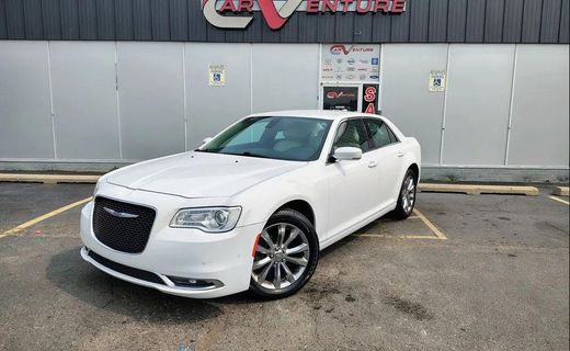 2021 Chrysler 300 Touring