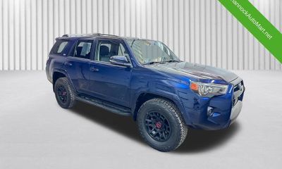 2024 Toyota 4RUNNER SR5 Prem