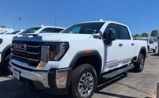 2026 GMC Sierra HD SLT