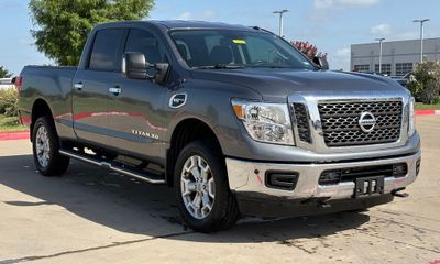 2018 Nissan Titan SV