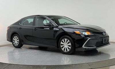 2023 Toyota Camry LE