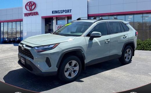 2022 Toyota RAV4 XLE