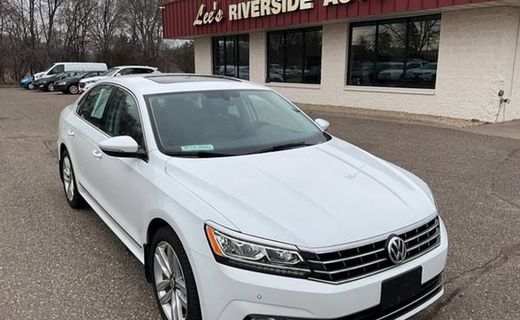 2017 Volkswagen Passat SE