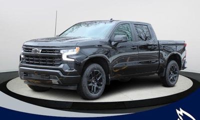2023 Chevrolet Silverado RST