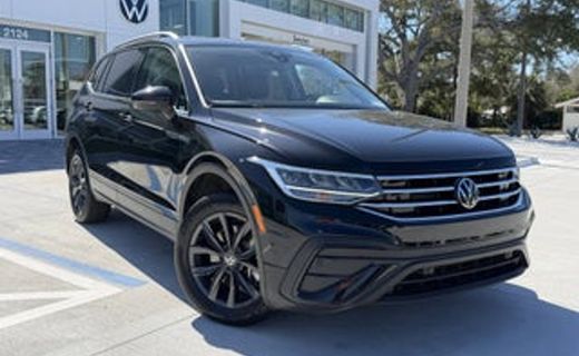 2026 Volkswagen Tiguan SE Black