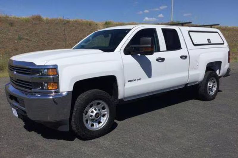 2018 Chevrolet Silverado — a typically priced live listing
