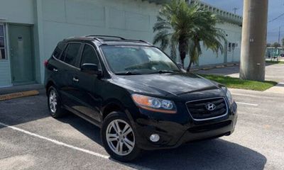 2011 Hyundai Santa FE TOP High
