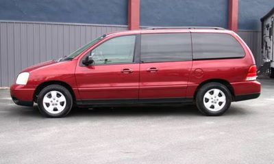 2004 Ford Freestar SES Sport