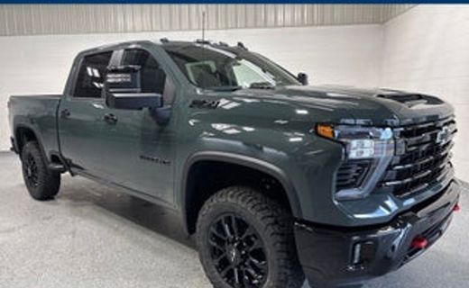 2025 Chevrolet Silverado HD LTZ