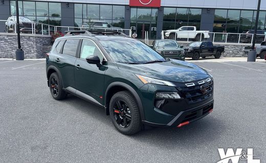 2026 Nissan Rogue SV