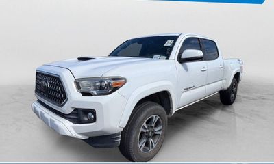 2018 Toyota Tacoma SR5 TRD Sport