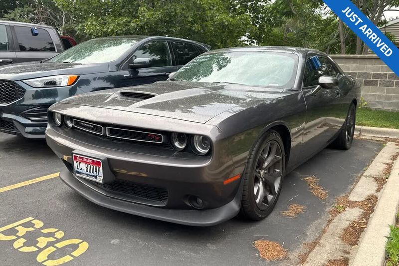 2019 Dodge Challenger — a typically priced live listing