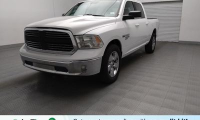 2019 Ram 1500 SLT