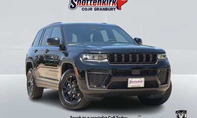 2026 Jeep Grand Cherokee Base Laredo