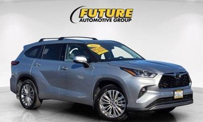 2022 Toyota Highlander Platinum