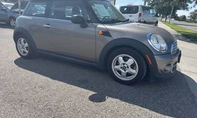 2011 Mini Hardtop Base