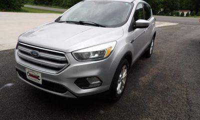 2017 Ford Escape SE