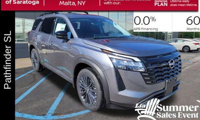 2026 Nissan Pathfinder SL