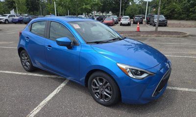 2020 Toyota Yaris LE