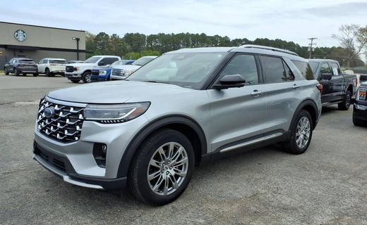 2025 Ford Explorer Platinum
