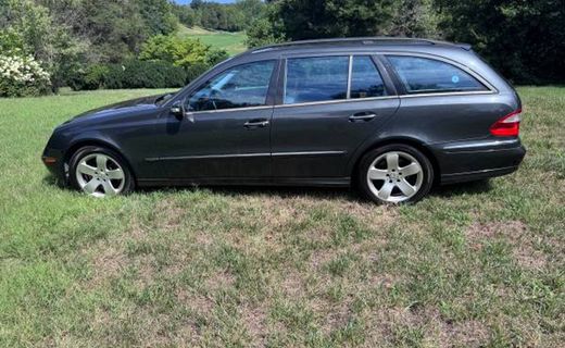 2004 Mercedes-Benz E-Class E500 4 Matic