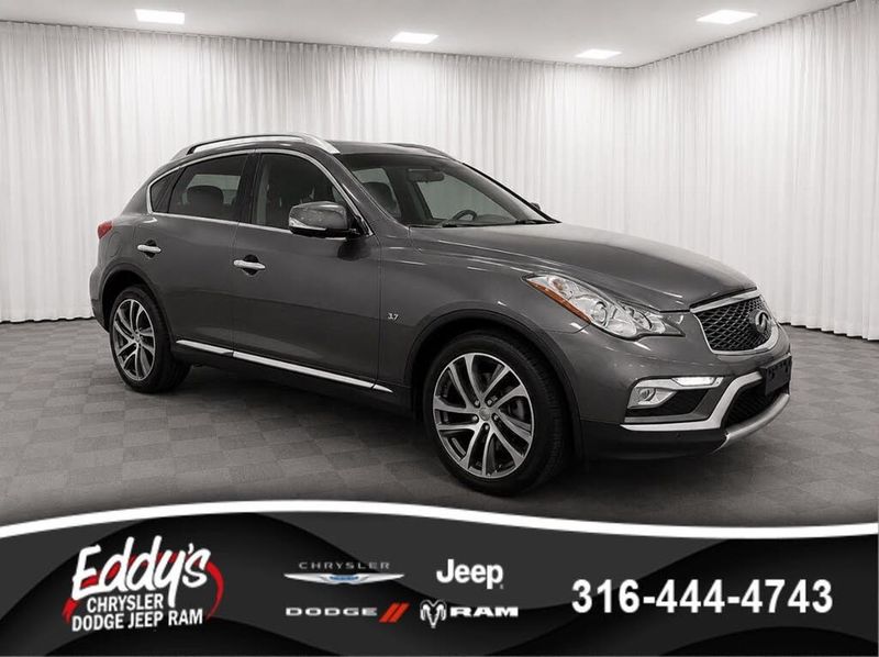 2017 Infiniti QX50 — a typically priced live listing