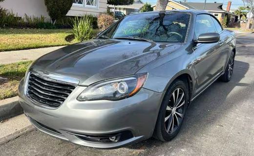 2013 Chrysler 200 S