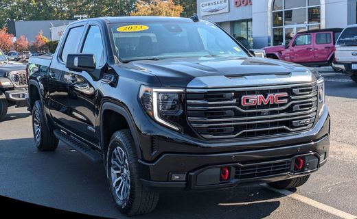 2023 GMC Sierra AT4