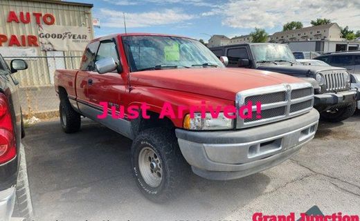 1996 Dodge Ram ST
