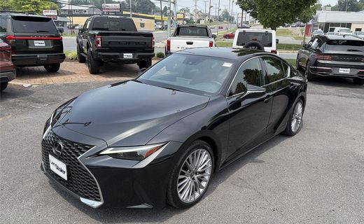 2023 Lexus IS 300 Premium