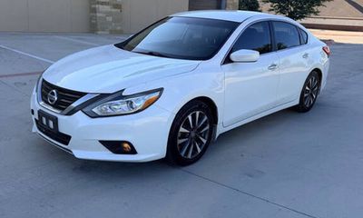 2017 Nissan Altima 25 SV