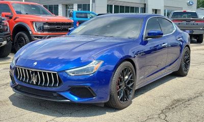 2019 Maserati Ghibli Sport