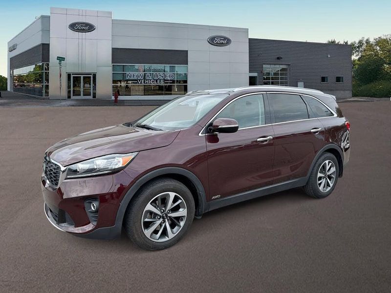2019 Kia Sorento — a typically priced live listing