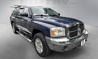 2005 Dodge Dakota SLT Sport