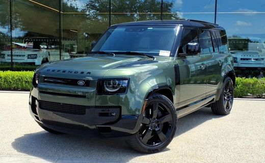 2026 Land Rover Defender 110 SE