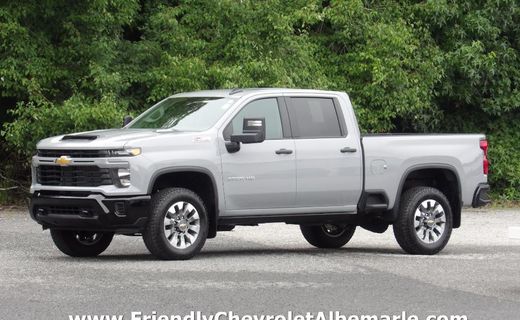 2025 Chevrolet Silverado HD Custom