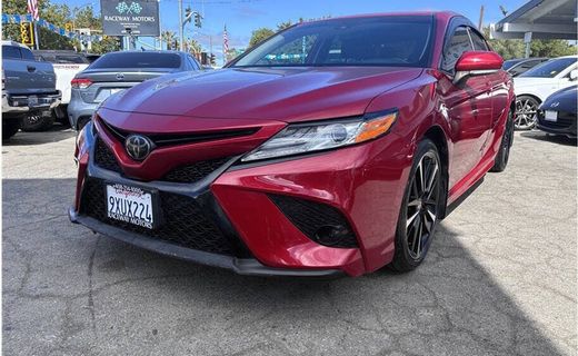 2020 Toyota Camry XSE