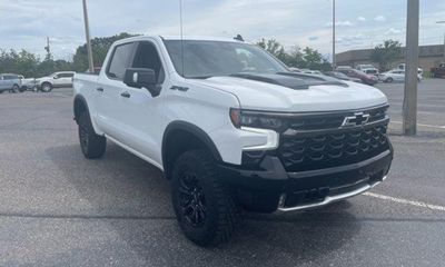 2025 Chevrolet Silverado ZR2